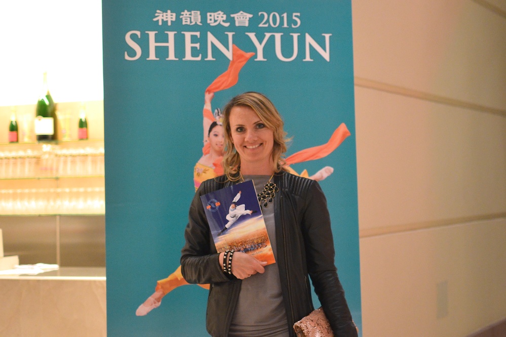 Malerin über SHEN YUN: „Ich habe mich auch verstanden gefühlt“