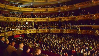 Shen Yun beendet seine Europa-Tournee in Spanien mit großem Erfolg