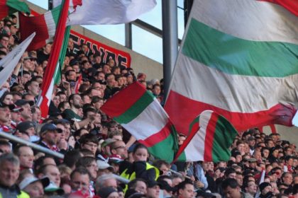 Fußball: Weinzierl und Reuter verlängern beim FC Augsburg