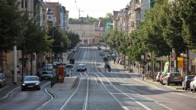 Dobrindt für mehr Tempo-30-Zonen auf Hauptverkehrsstraßen