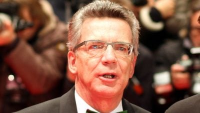 De Maizière will Ländern bei Flüchtlingsfrage helfen