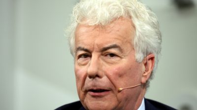 Ken Follett glaubt nicht an Gott