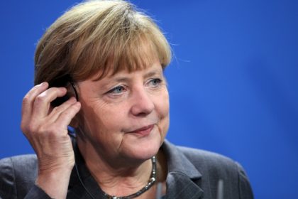 Kauder hofft auf Spitzenkandidatur Merkels bei Bundestagswahl 2017
