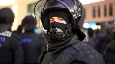 Hessen will härtere Strafen für Angriffe auf Polizisten
