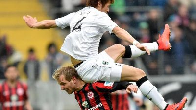 Hannover 96 schafft kleines Erfolgserlebnis in Frankfurt