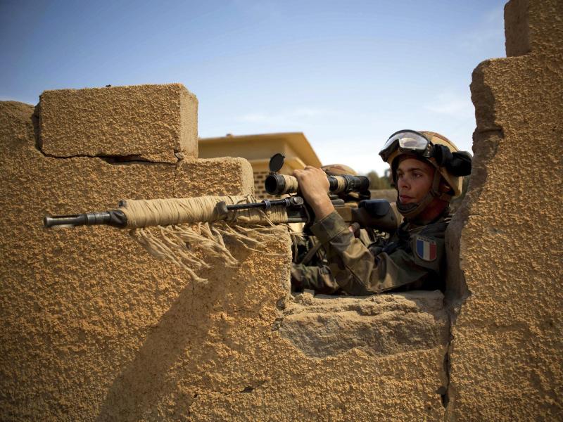 Geisel zufällig von französischen Soldaten in Mali befreit
