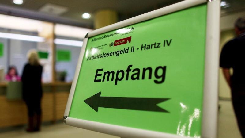 Zeit für „Hartz-Wende“ – Berlins Bürgermeister plädiert für Abschaffung von Hartz IV