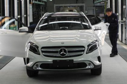 Kompakte und sportliche Geländewagen treiben Daimlers Absatz