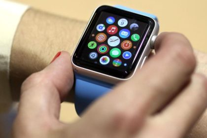 Erste Testberichte bewerten Apple Watch positiv