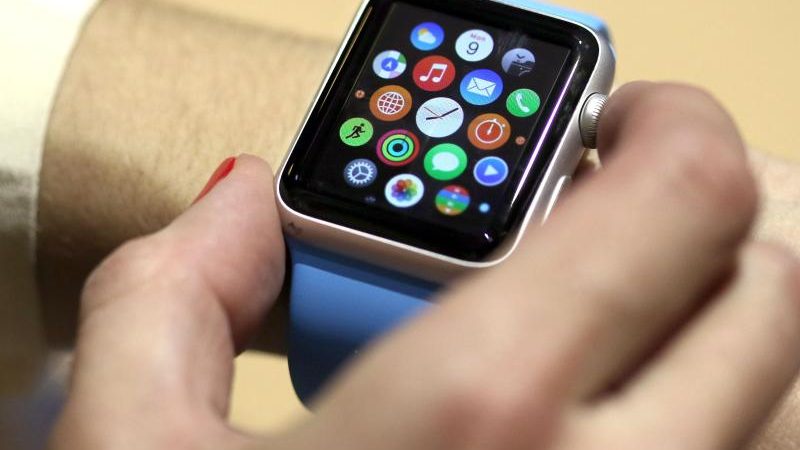 Erste Testberichte bewerten Apple Watch positiv