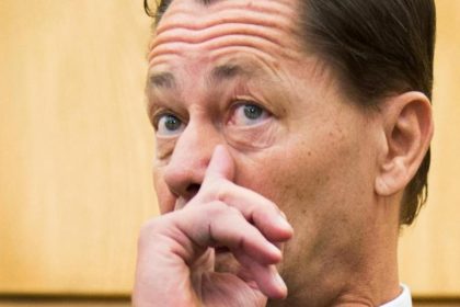 Middelhoff fordert Millionen von Bank