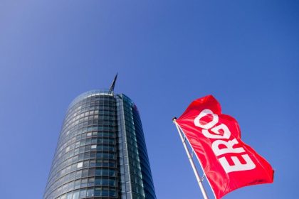 Schwaches Geschäft mit Lebensversicherungen bremst Ergo