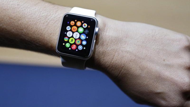 Apple verlagert Warteschlange für Apple Watch ins Internet