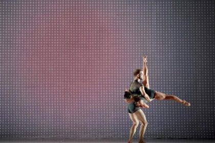 Movimentos startet mit Sydney Dance Company