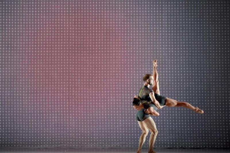Movimentos startet mit Sydney Dance Company