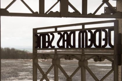 Überlebende gedenken der Befreiung des KZ Buchenwald