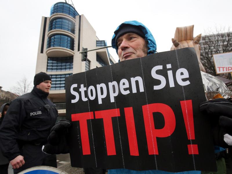 Weltweiter Aktionstag gegen Freihandelsabkommen TTIP