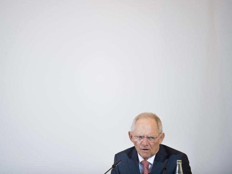 Schäuble will Milliarden-Steuerschlupfloch schließen
