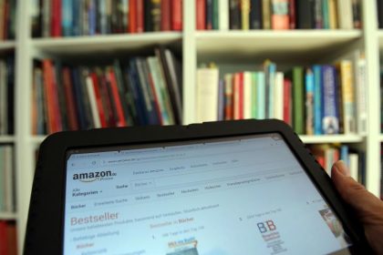 Jeder zweite Online-Käufer bestellt im Internet auch Bücher