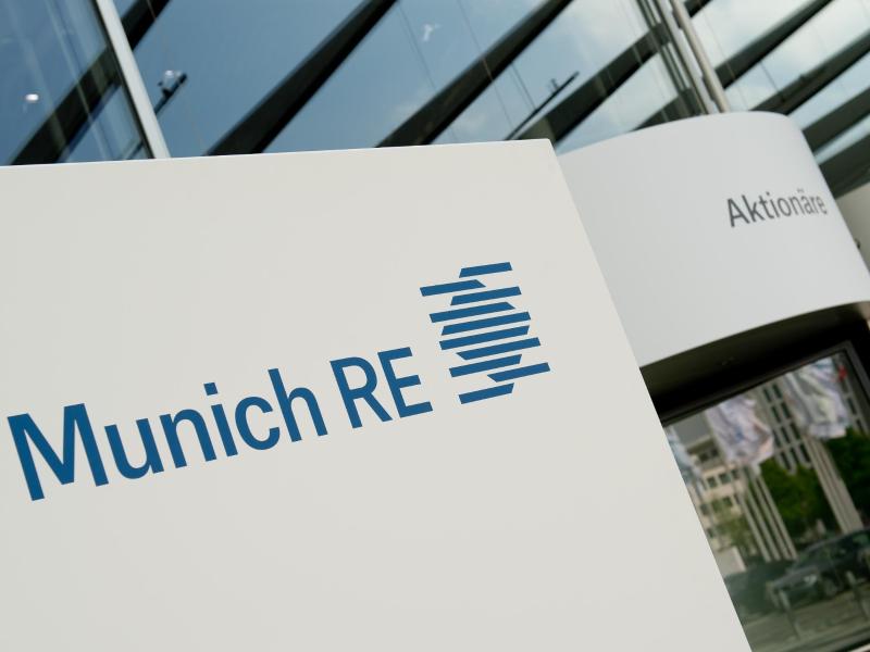 Munich Re hält trotz Sturms und Germanwings-Absturzes an Zielen fest
