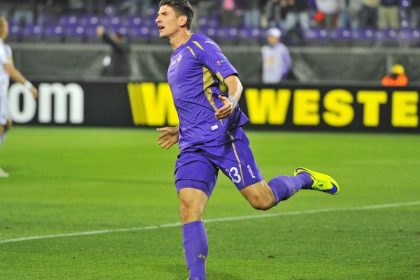 Halbfinale: Sevilla-Florenz und Neapel-Dnjepropetrowsk