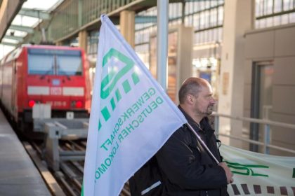 Bahn weiter offen für Schlichtung im Tarifstreit mit Lokführern