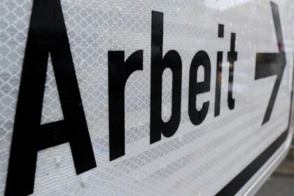Experten: Arbeitsmarkt verliert im Jahresverlauf an Dynamik