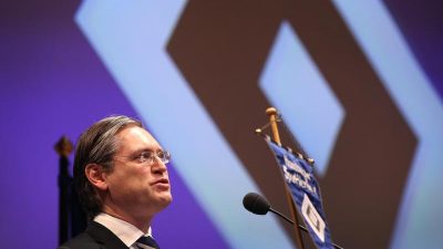 HSV-Investor Otto: Glaube fest an den Klassenverbleib