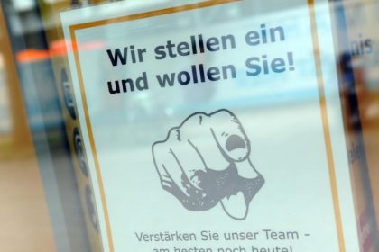 Nachfrage nach Arbeitskräften weiter auf Rekordhoch