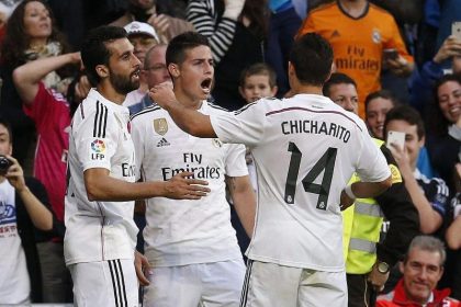 Real Madrid bleibt an Barcelona dran