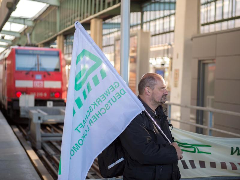 Bahn legt im Tarifstreit mit GDL neues Angebot vor