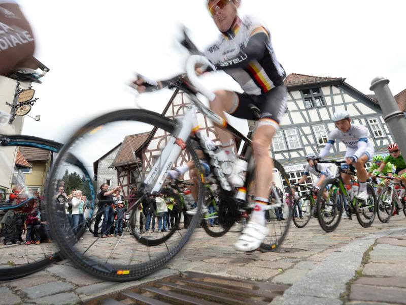 Nach Bombenfund in Frankfurt: Radrennen soll starten