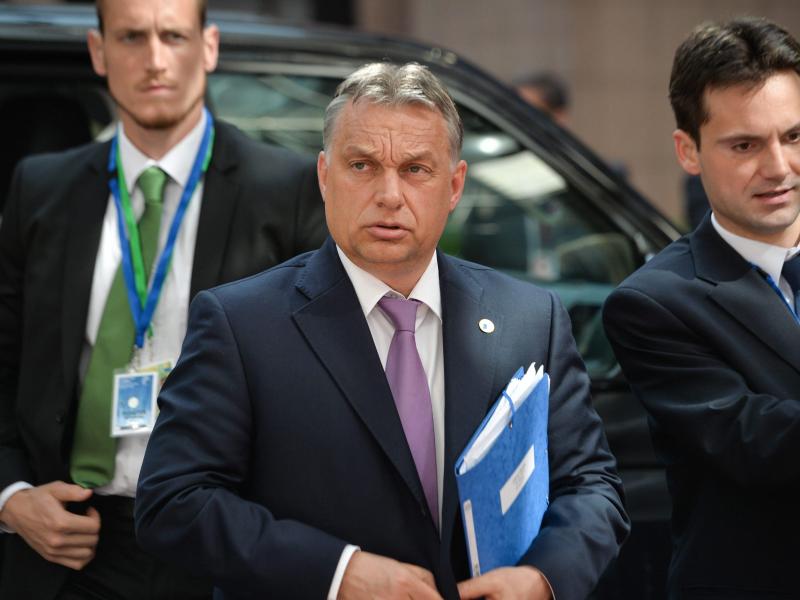 Juncker warnt Ungarn vor Wiedereinführung der Todesstrafe