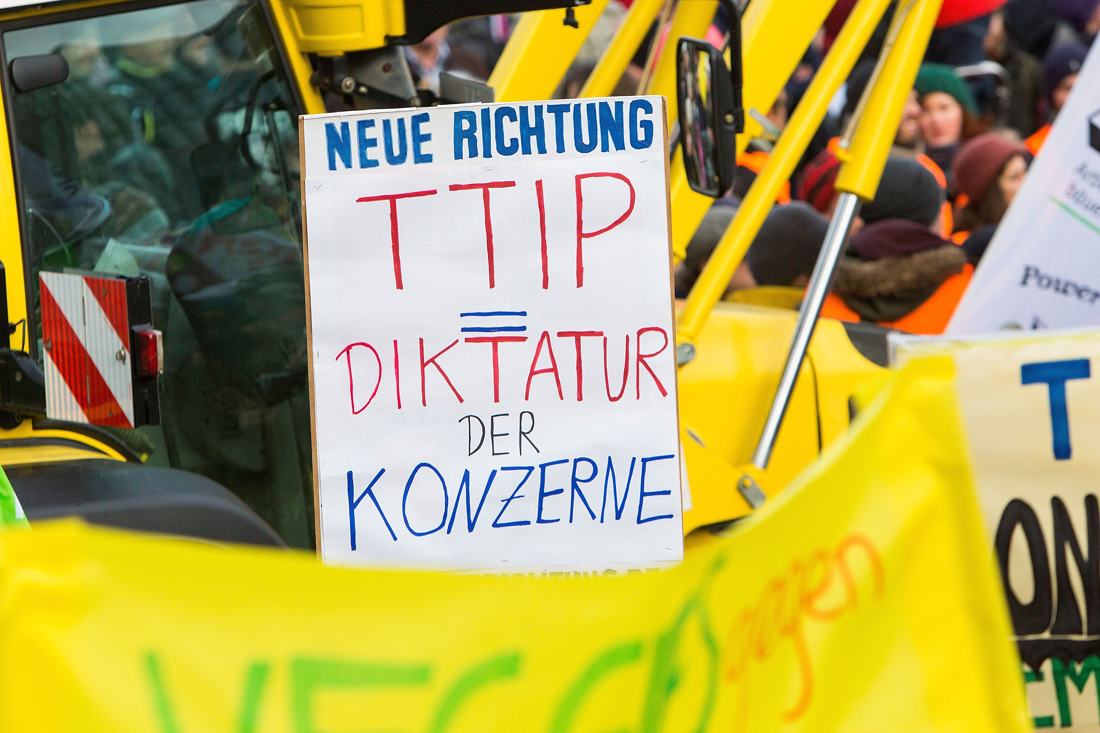 Freihandelsabkommen TTIP will neue nationale Gesetze überarbeiten