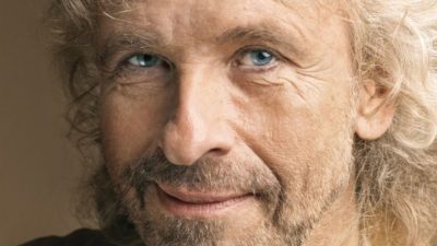 Thomas Gottschalk beschreibt 65 Jahre Lebensfreude in „Herbstblond“