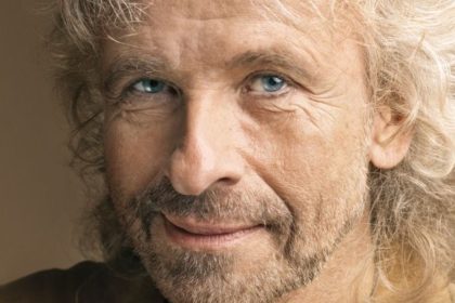 Thomas Gottschalk beschreibt 65 Jahre Lebensfreude in „Herbstblond“