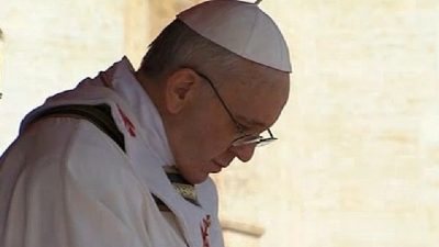 Papst mahnt „kompromisslosen Kampf“ gegen Korruption an