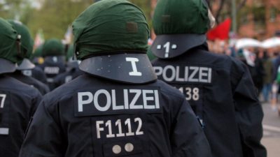 NRW-Verfassungsschutz: Gewaltfantasien der Extremisten zwangen zu Razzia