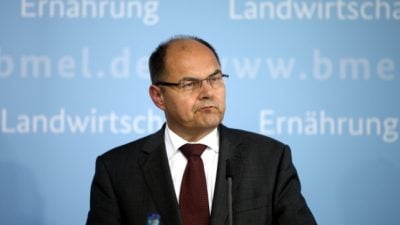 Ernährungsminister Schmidt will „Energyshots“ aus dem Handel bringen