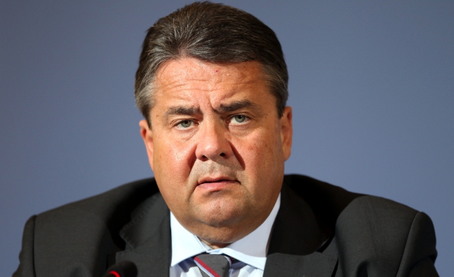 BND-Affäre: CSU-Innenpolitiker Uhl greift Gabriel frontal an