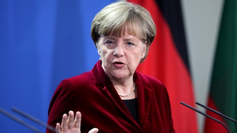 Umweltschützer: Merkel muss sich zu Klimaabgabe bekennen