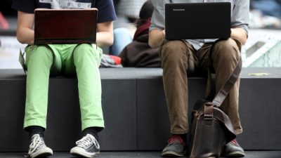 Kirchhof will besseren Schutz vor Macht großer Internet-Unternehmen