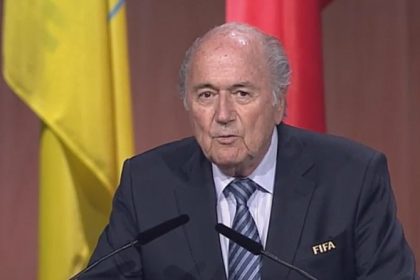 Blatter bleibt Fifa-Präsident
