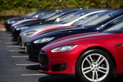 Tesla mit Rekordverlust