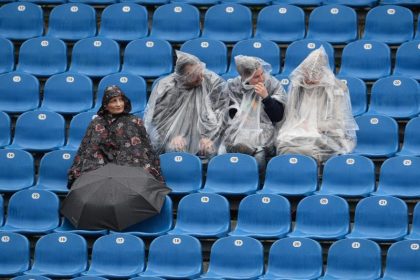 Regen in München: Kohlschreiber und Murray betroffen