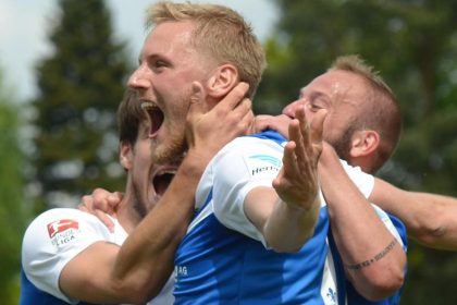 Darmstadt dreht Rückstand – Eintracht bleibt im Rennen