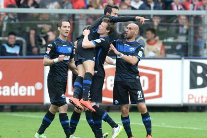 Paderborn feiert wichtigen 2:1-Sieg in Freiburg