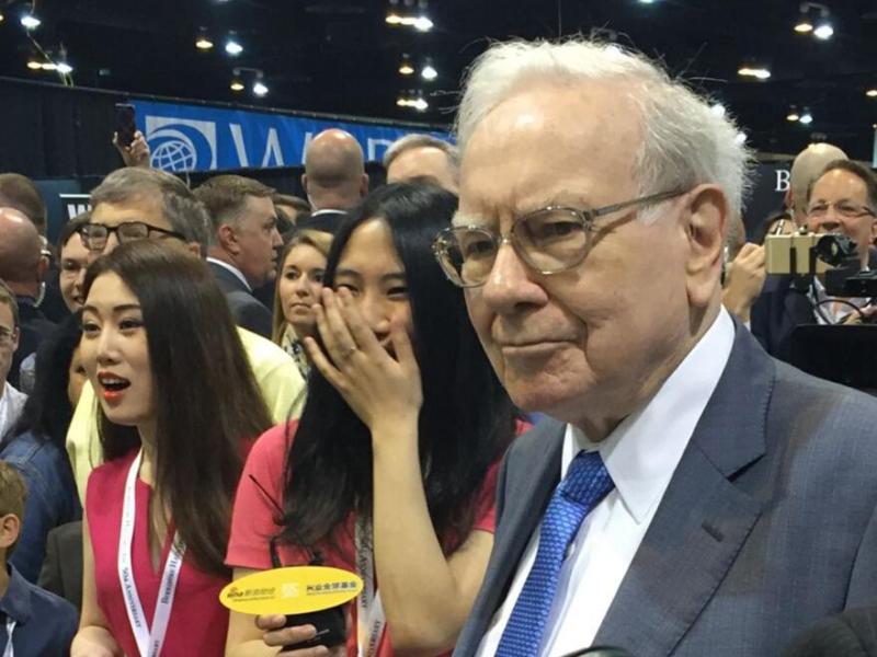 Warren Buffett kündigt weitere Übernahmen in Deutschland an
