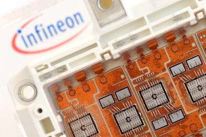 Infineon wächst kräftig: Übernahme und Euro-Schwäche beflügeln