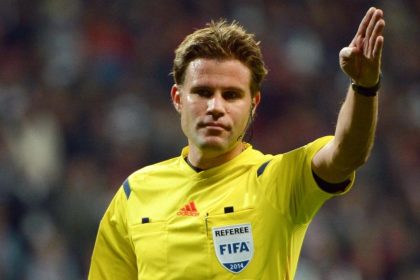 WM-Referee Brych pfeift DFB-Pokal-Endspiel in Berlin